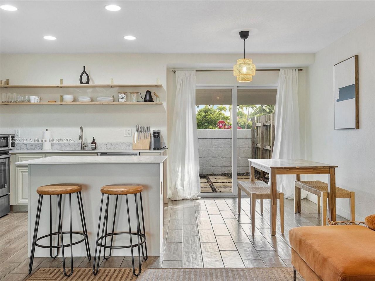 300 SW 23rd St, Unit 1, Fort Lauderdale, FL 33315 Photo