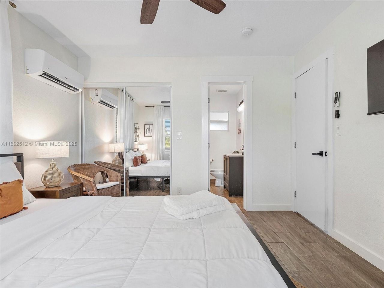 300 SW 23rd St, Unit 1, Fort Lauderdale, FL 33315 Photo