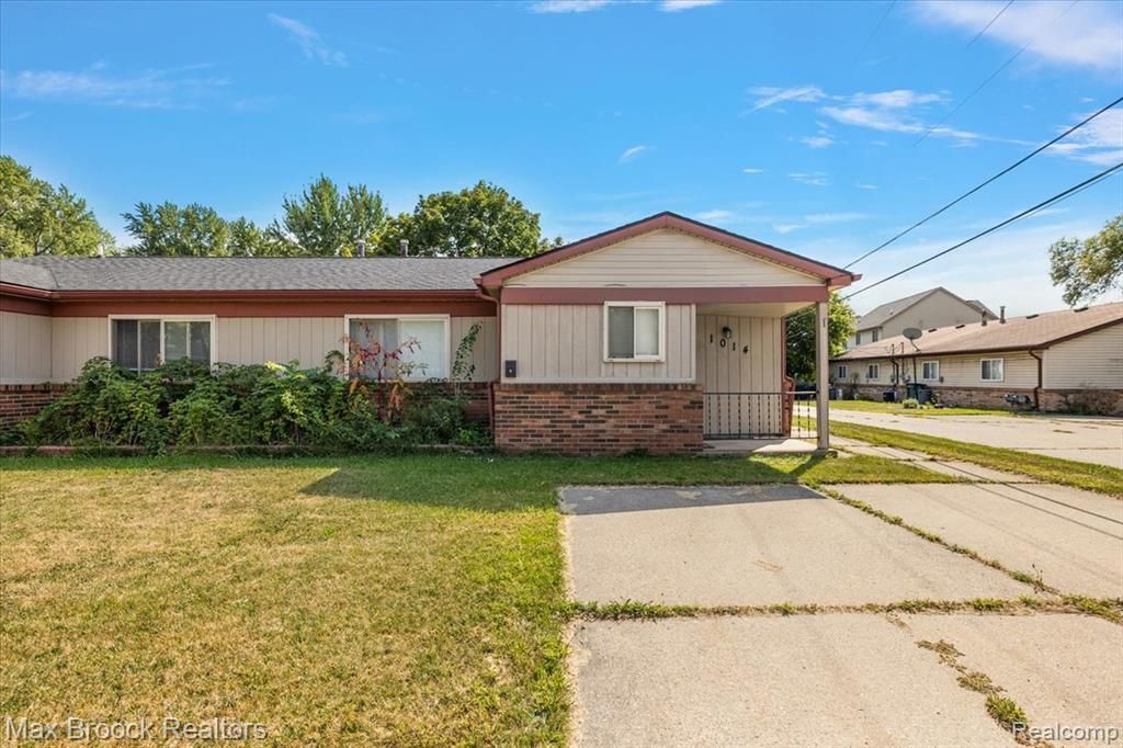 1014 Kelley Street, Troy, MI 48083 Main Photo