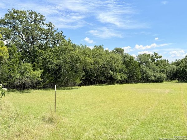 LOT 3 Nakomis Dr, Bandera, TX 78003