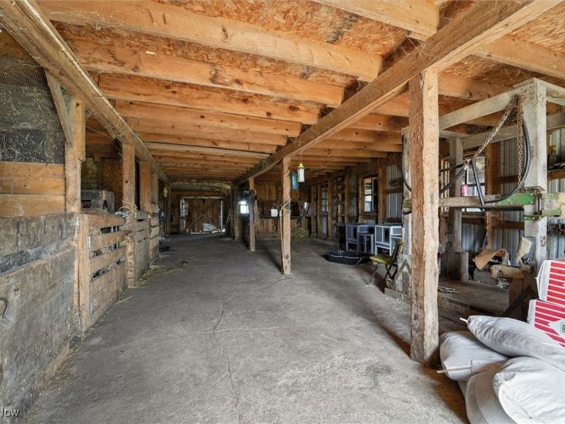 2393 Stanhope Kelloggsville Road, Dorset, OH 44032 Photo 33