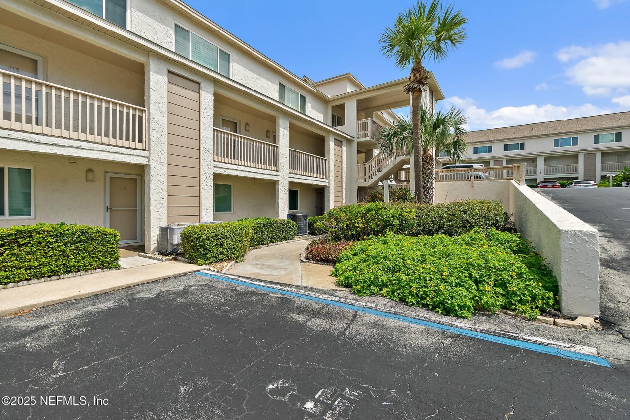 8130 A1a S, Unit J13, Saint Augustine, FL 32080 Main Photo