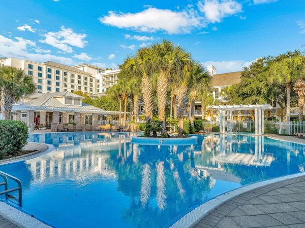 9200 Baytowne Wharf Boulevard, Unit 349, Miramar Beach, FL 32550