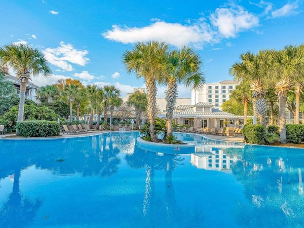 9200 Baytowne Wharf Boulevard, Unit 349, Miramar Beach, FL 32550