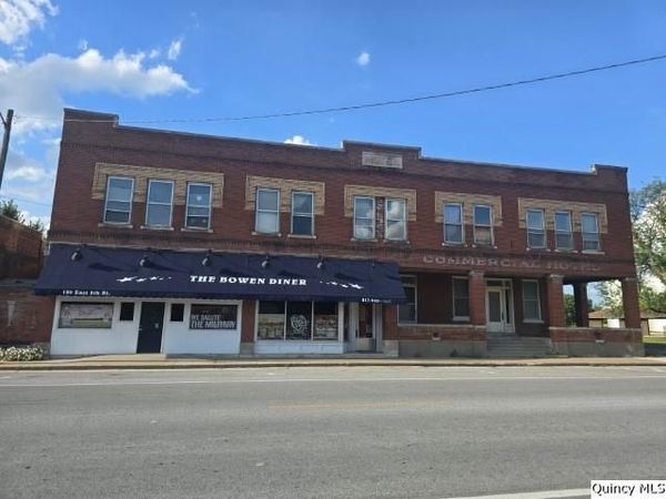 120 E 5th Street, Bowen, IL 62316