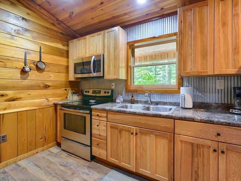 26501 Sowers Road, McArthur, OH 45651 Photo 3