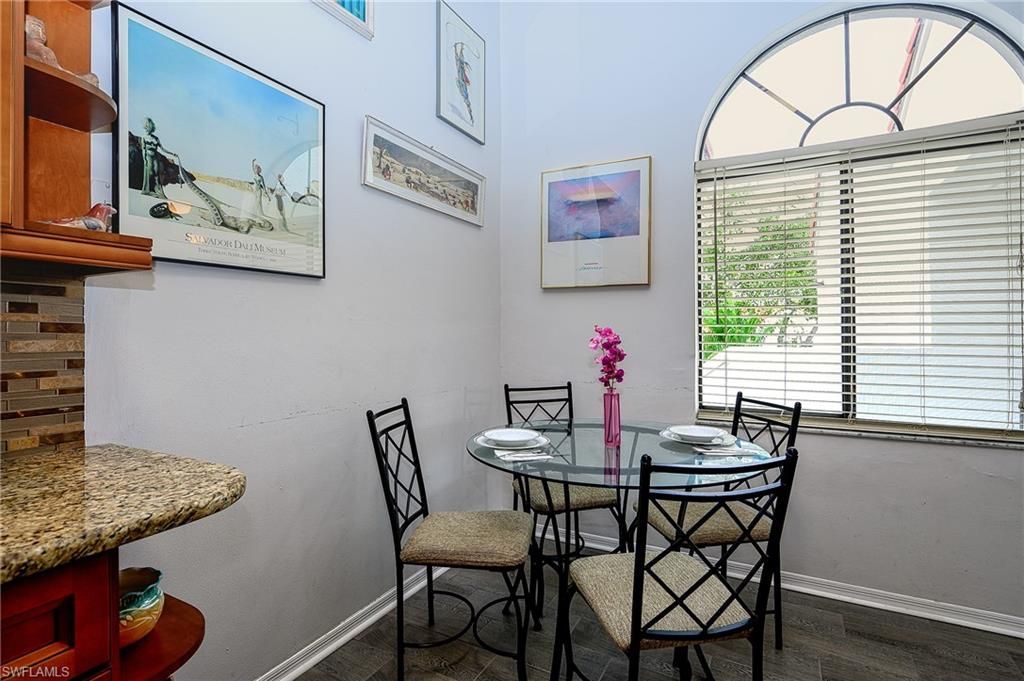 559 Beachwalk Cir, Unit U204, Naples, FL 34108 Photo