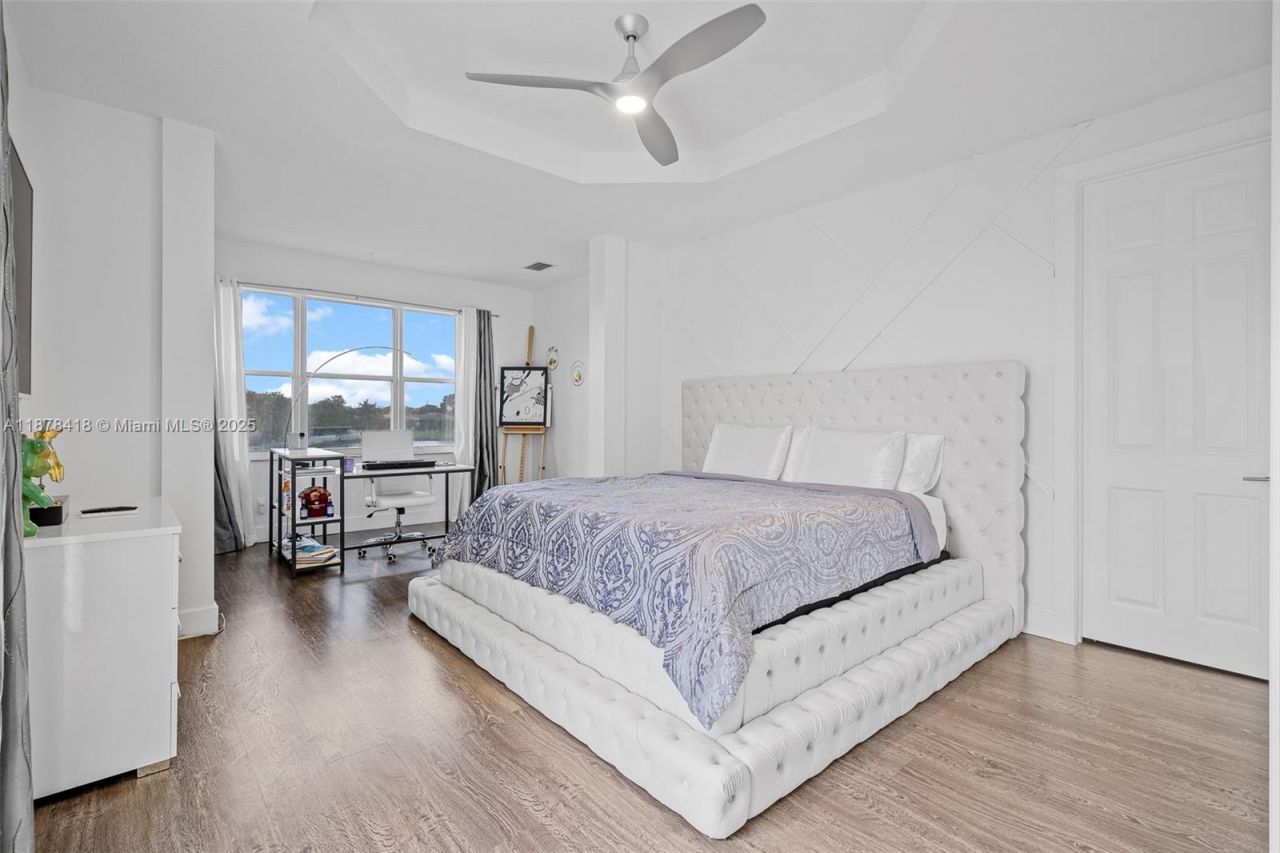 13398 SW 28th St, Miramar, FL 33027 Photo