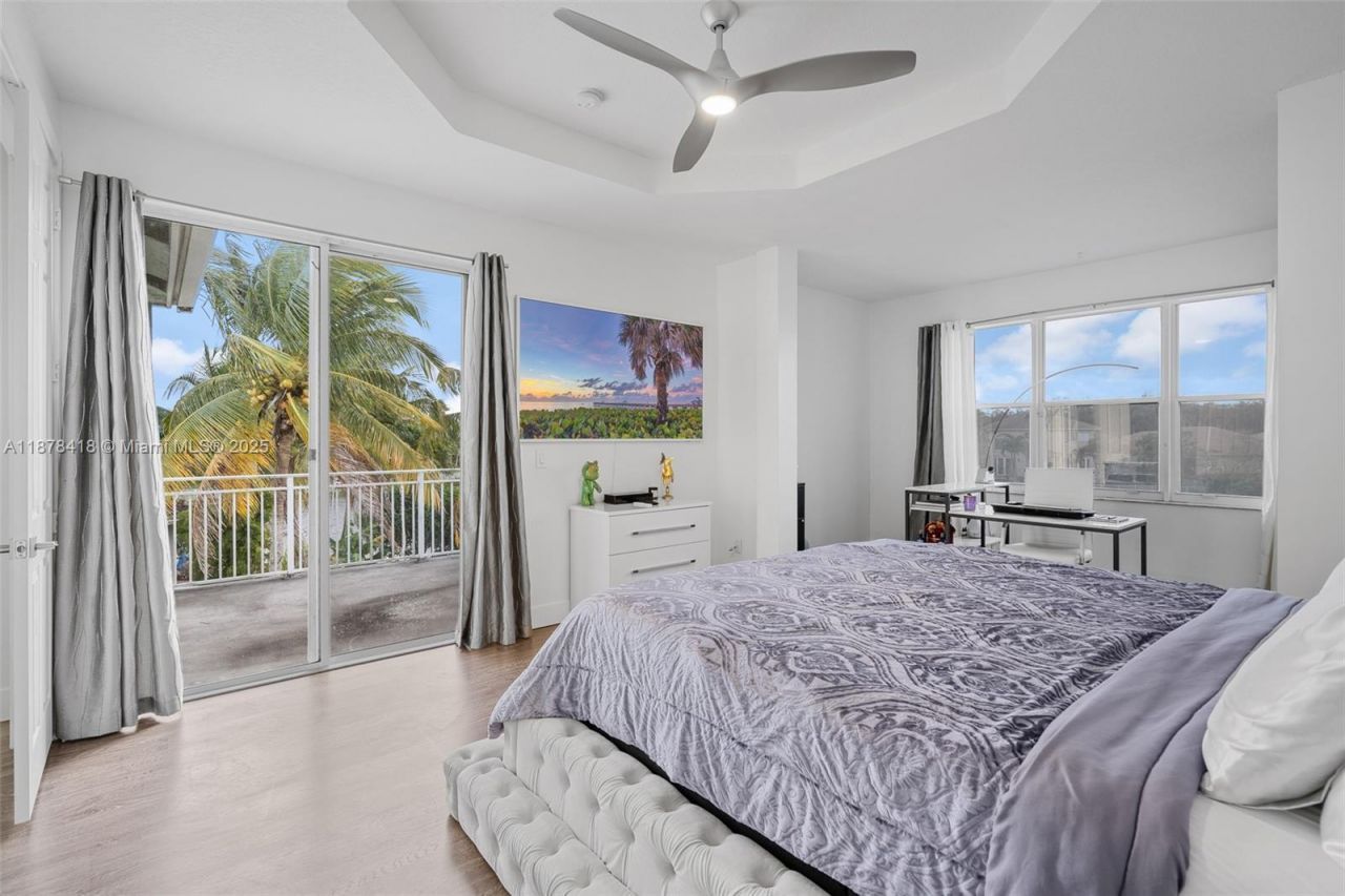 13398 SW 28th St, Miramar, FL 33027 Photo