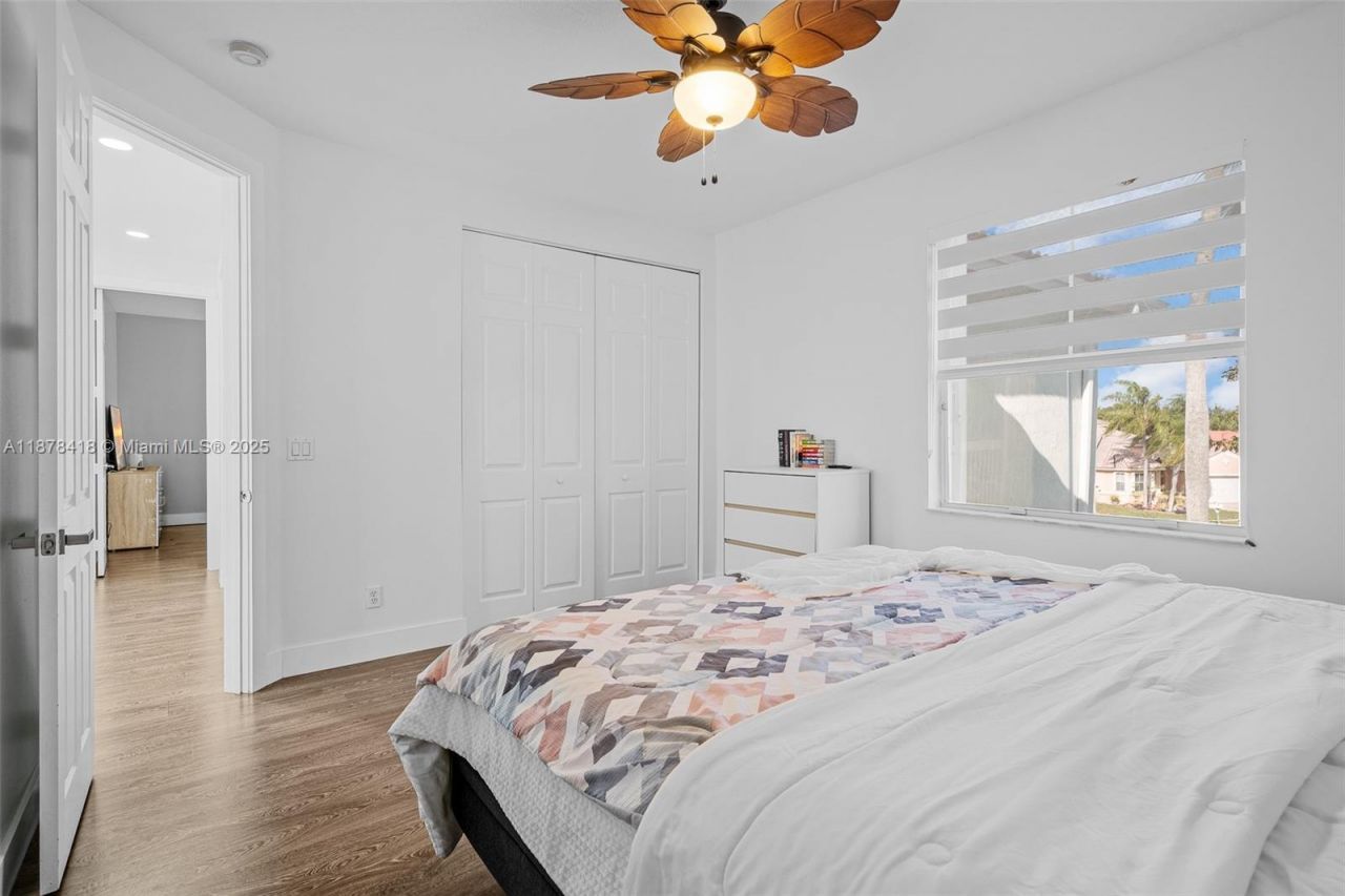 13398 SW 28th St, Miramar, FL 33027 Photo