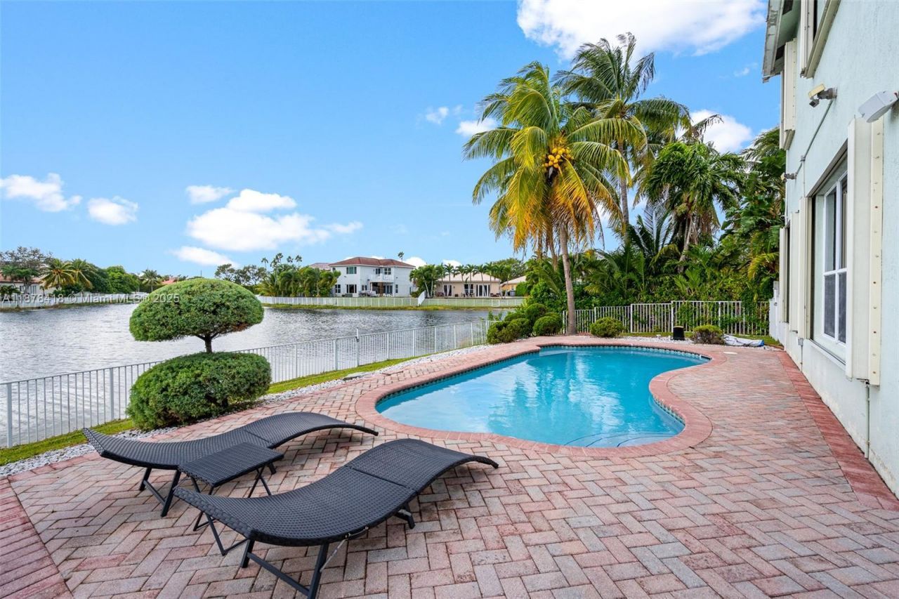 13398 SW 28th St, Miramar, FL 33027 Photo