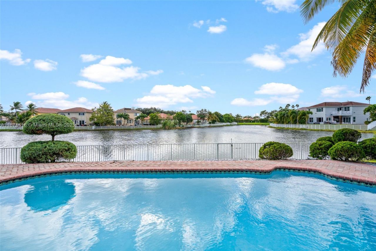 13398 SW 28th St, Miramar, FL 33027 Photo