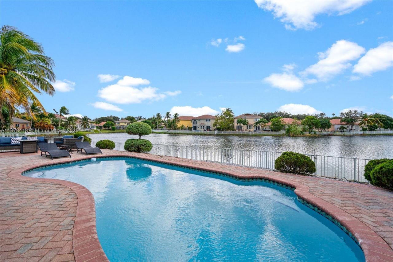 13398 SW 28th St, Miramar, FL 33027 Photo