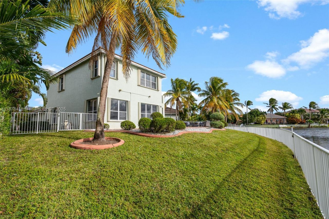 13398 SW 28th St, Miramar, FL 33027 Photo