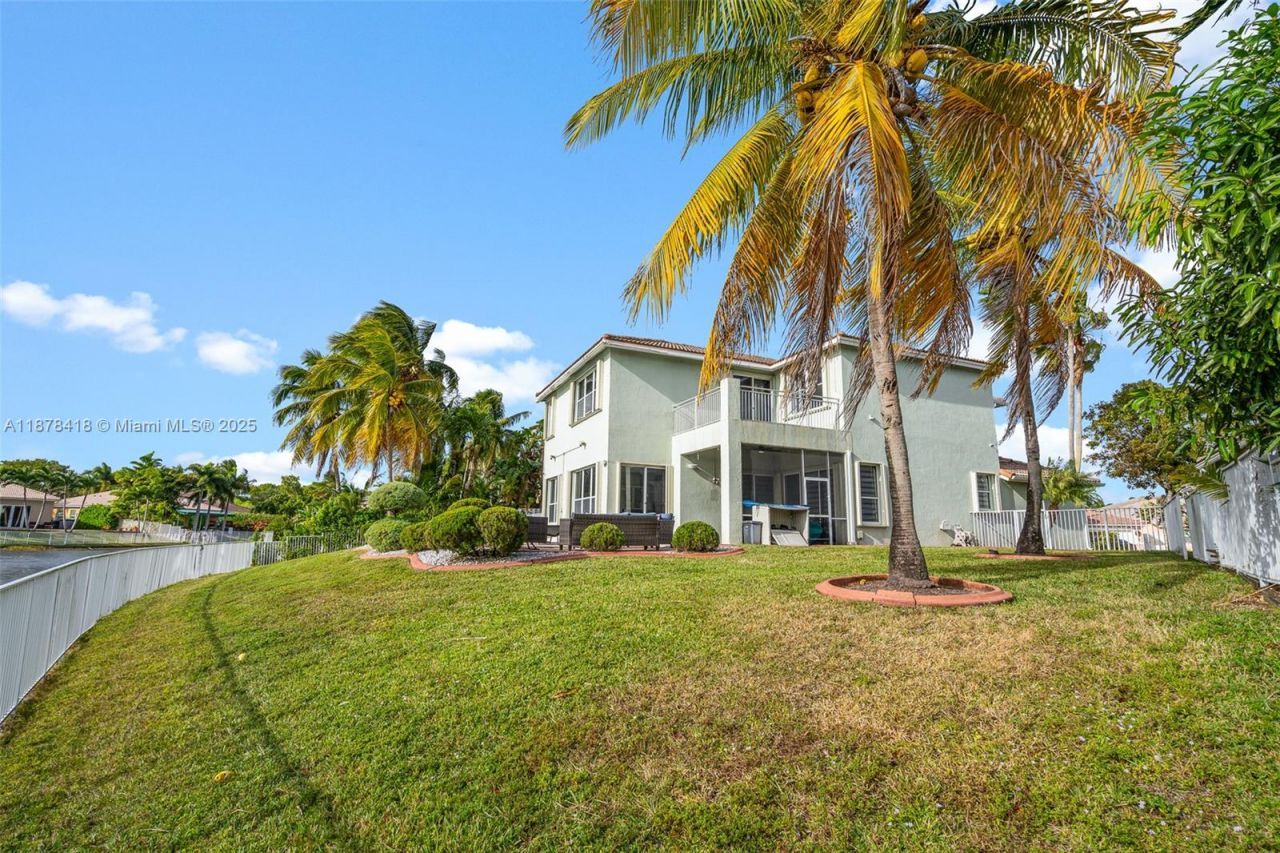 13398 SW 28th St, Miramar, FL 33027 Photo