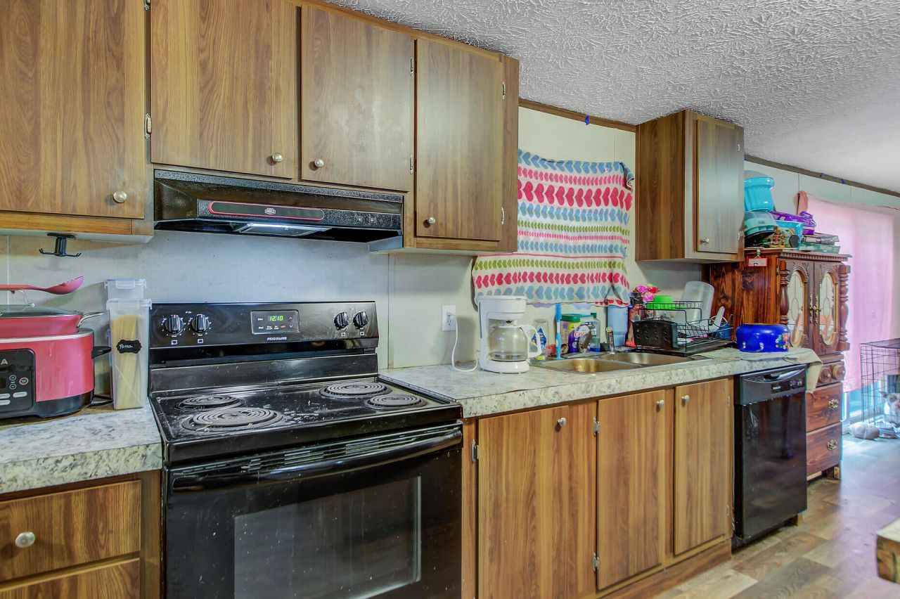 2659 Sidneys Road Photo 10