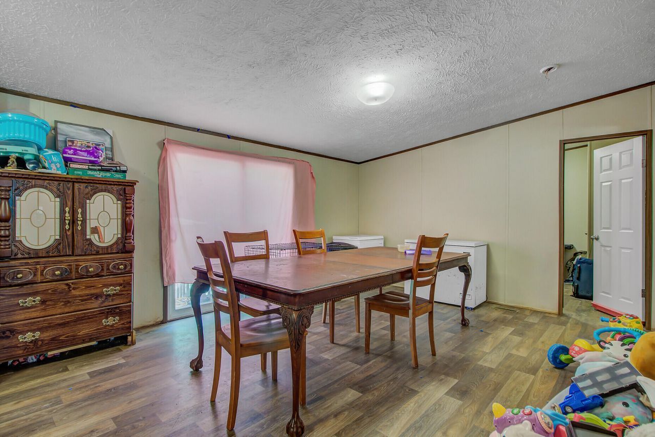 2659 Sidneys Road Photo 12