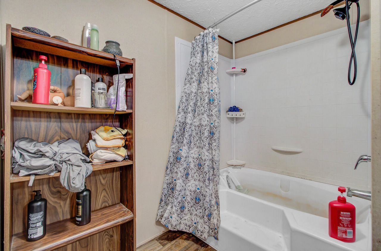 2659 Sidneys Road Photo 17