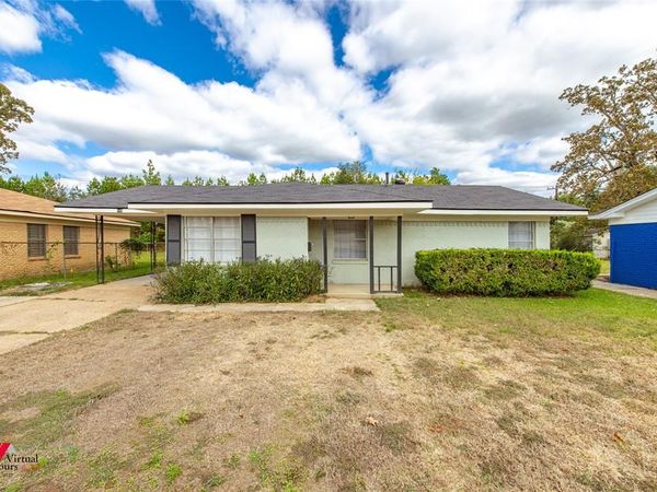 649 Woodmont Place, Shreveport, LA 71108