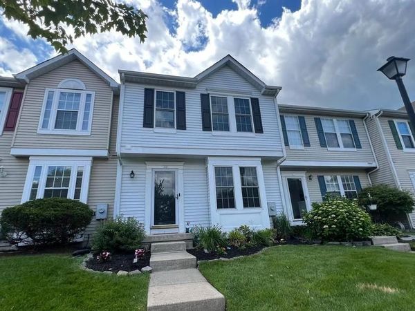 33 PINEHURST COURT, BLACKWOOD, NJ 08012