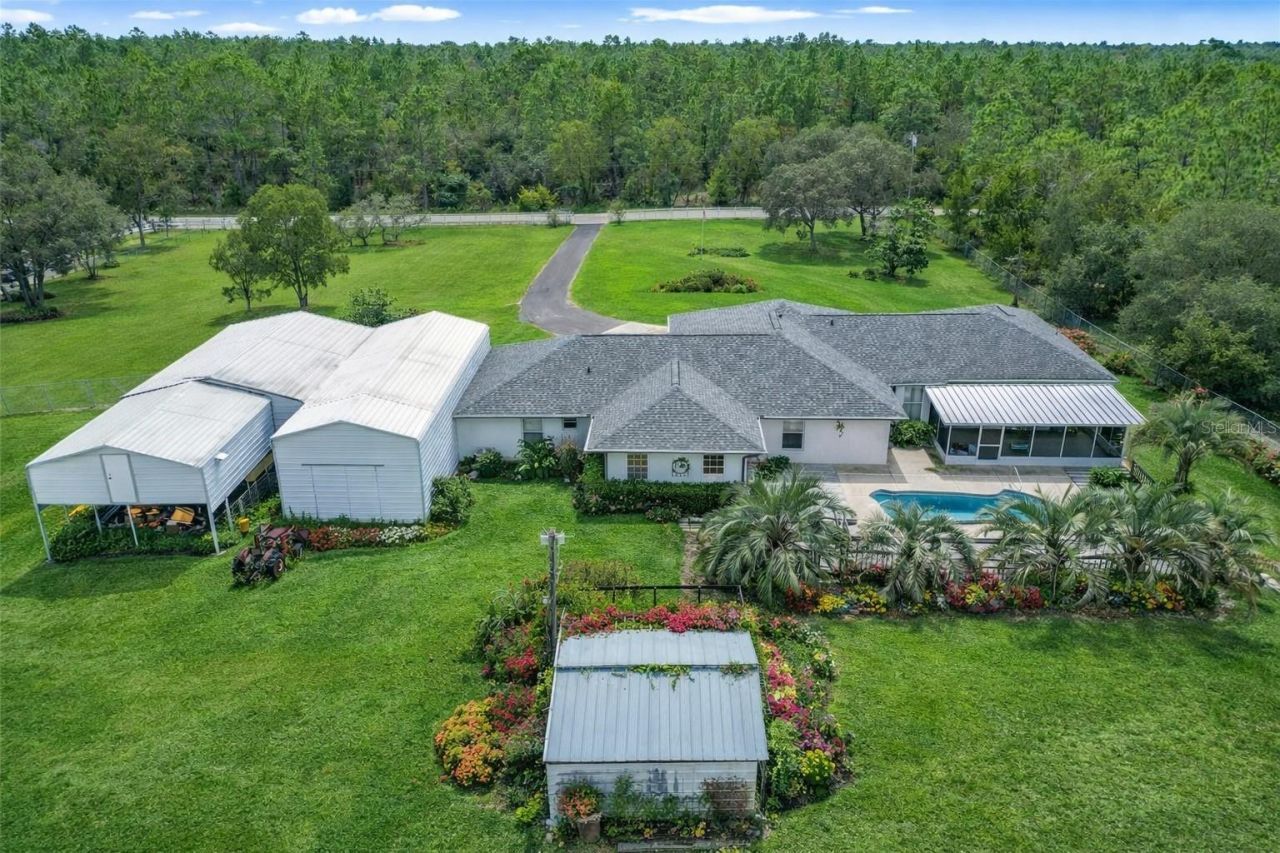 22163 SW Edgewater Boulevard, Dunnellon, FL 34431 Photo