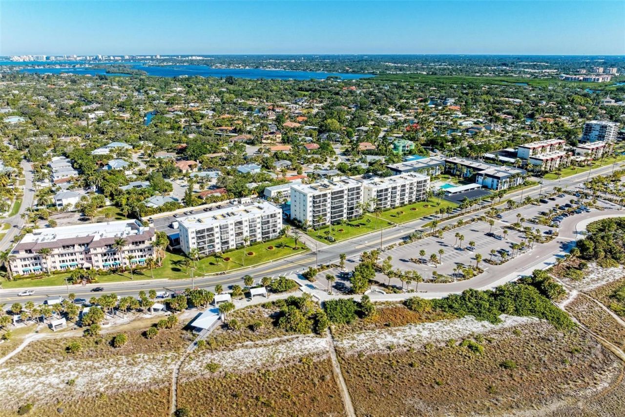 797 Beach Road, Unit 509, Sarasota, FL 34242 Photo