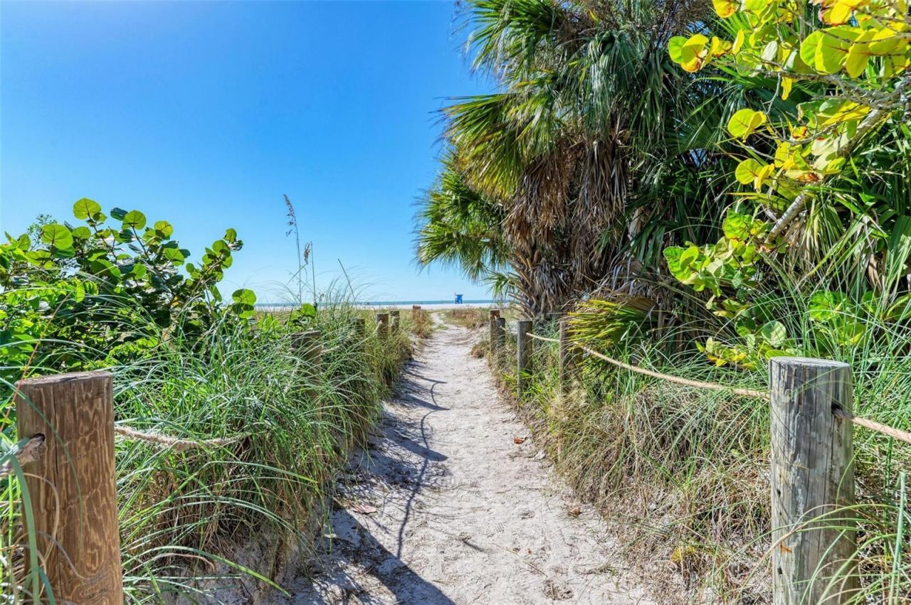 797 Beach Road, Unit 509, Sarasota, FL 34242 Photo