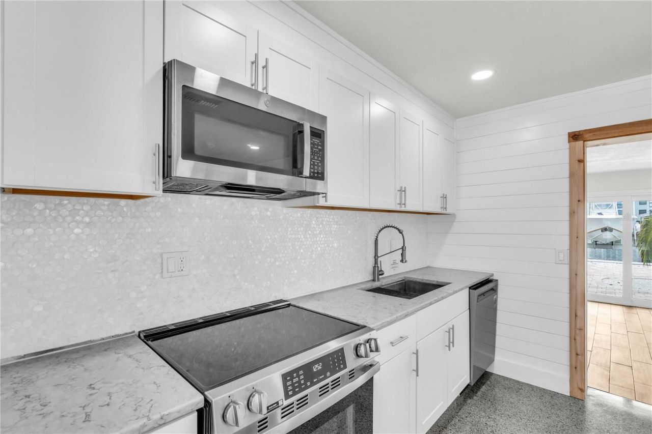 349 Bahia Vista Drive, Indian Rocks Beach, FL 33785 Photo
