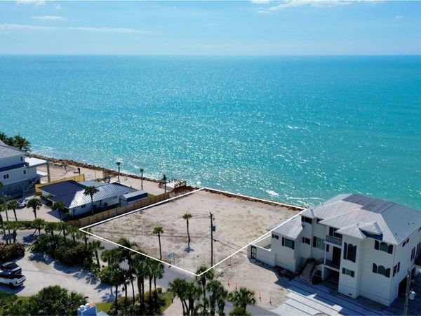 3761 CASEY KEY ROAD, NOKOMIS, FL 34275