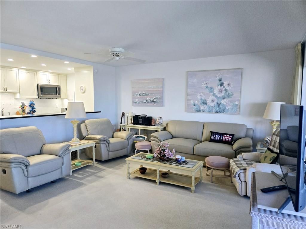 3410 Gulf Shore Blvd N, Unit 605, Naples, FL 34103 Photo