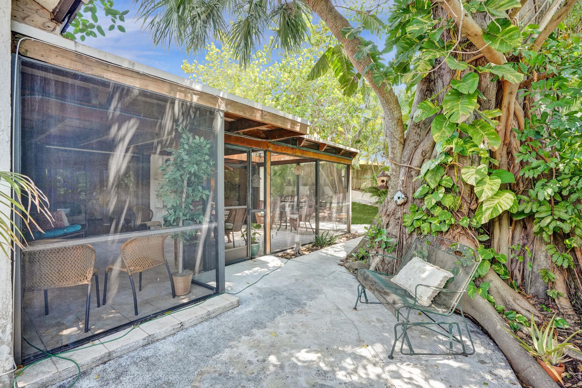 894 Camino Gardens Lane, Boca Raton, FL 33432 Photo