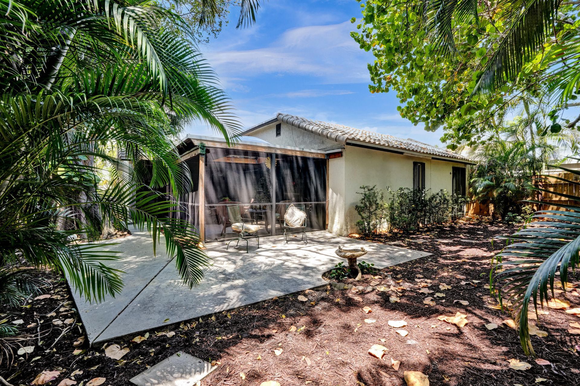 894 Camino Gardens Lane, Boca Raton, FL 33432 Photo