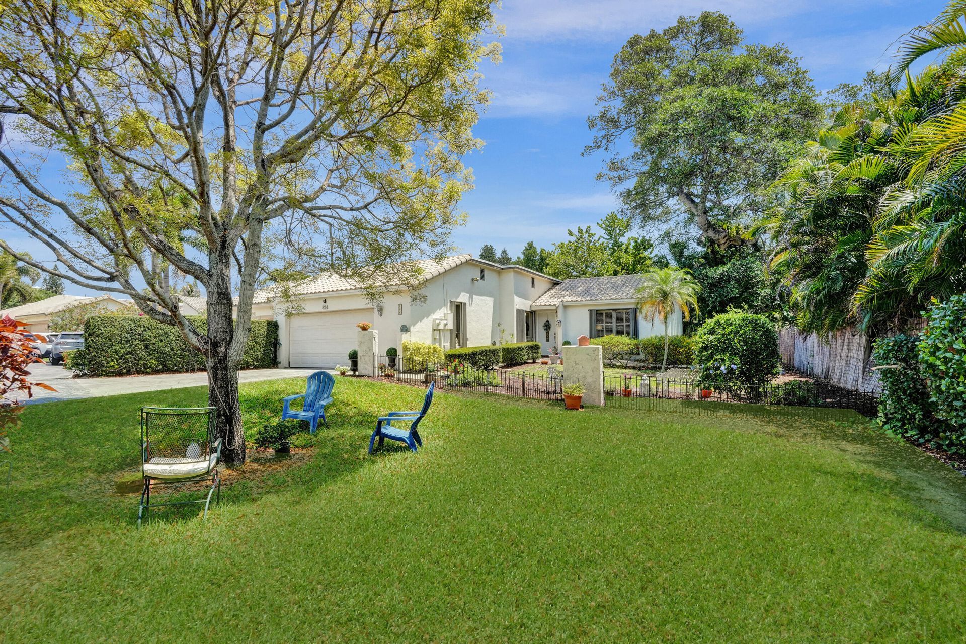 894 Camino Gardens Lane, Boca Raton, FL 33432 Photo