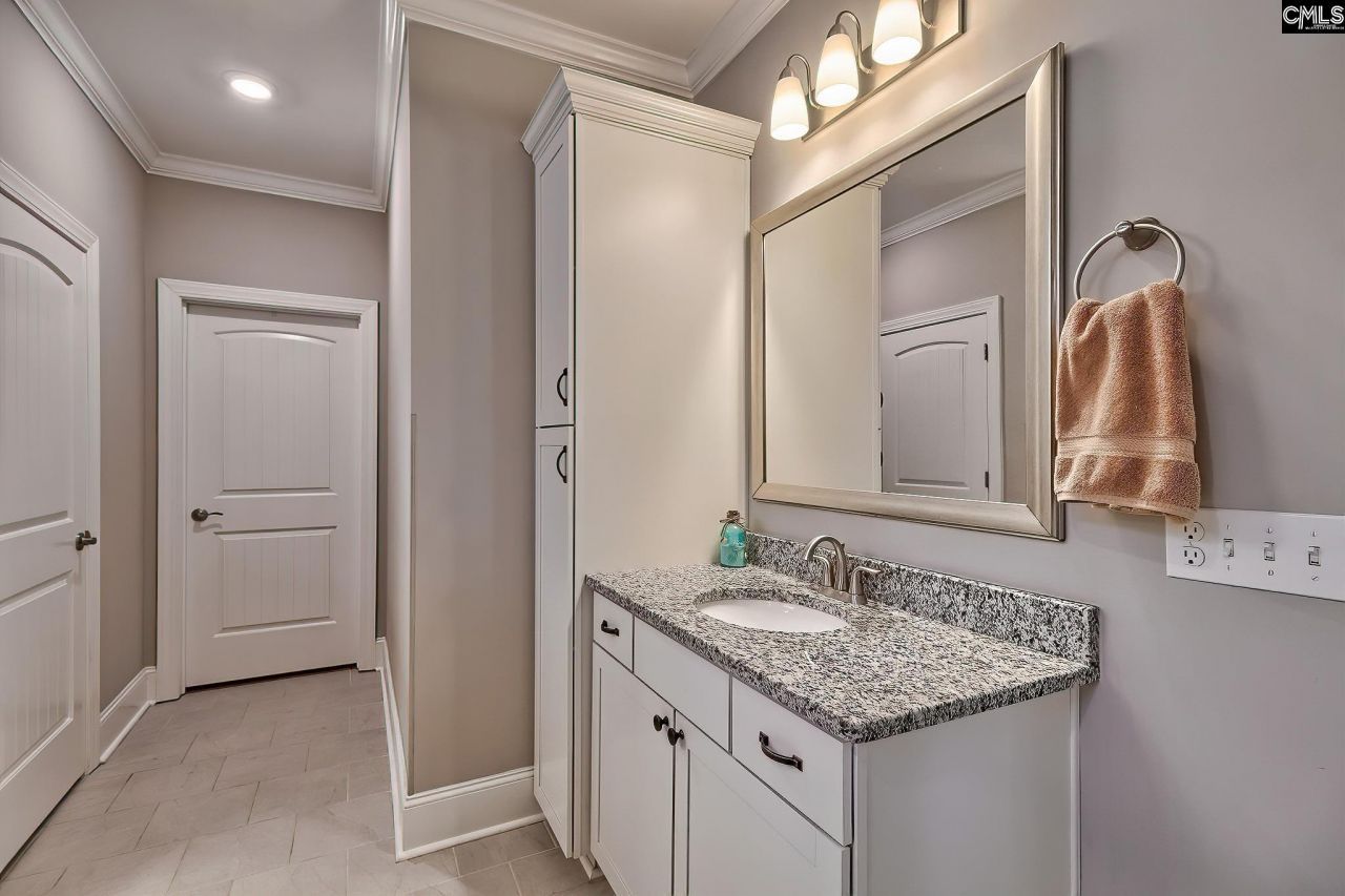 705 Ruskin Drive Photo 28