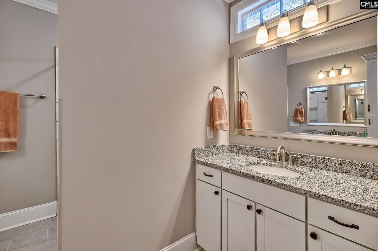 705 Ruskin Drive Photo 29