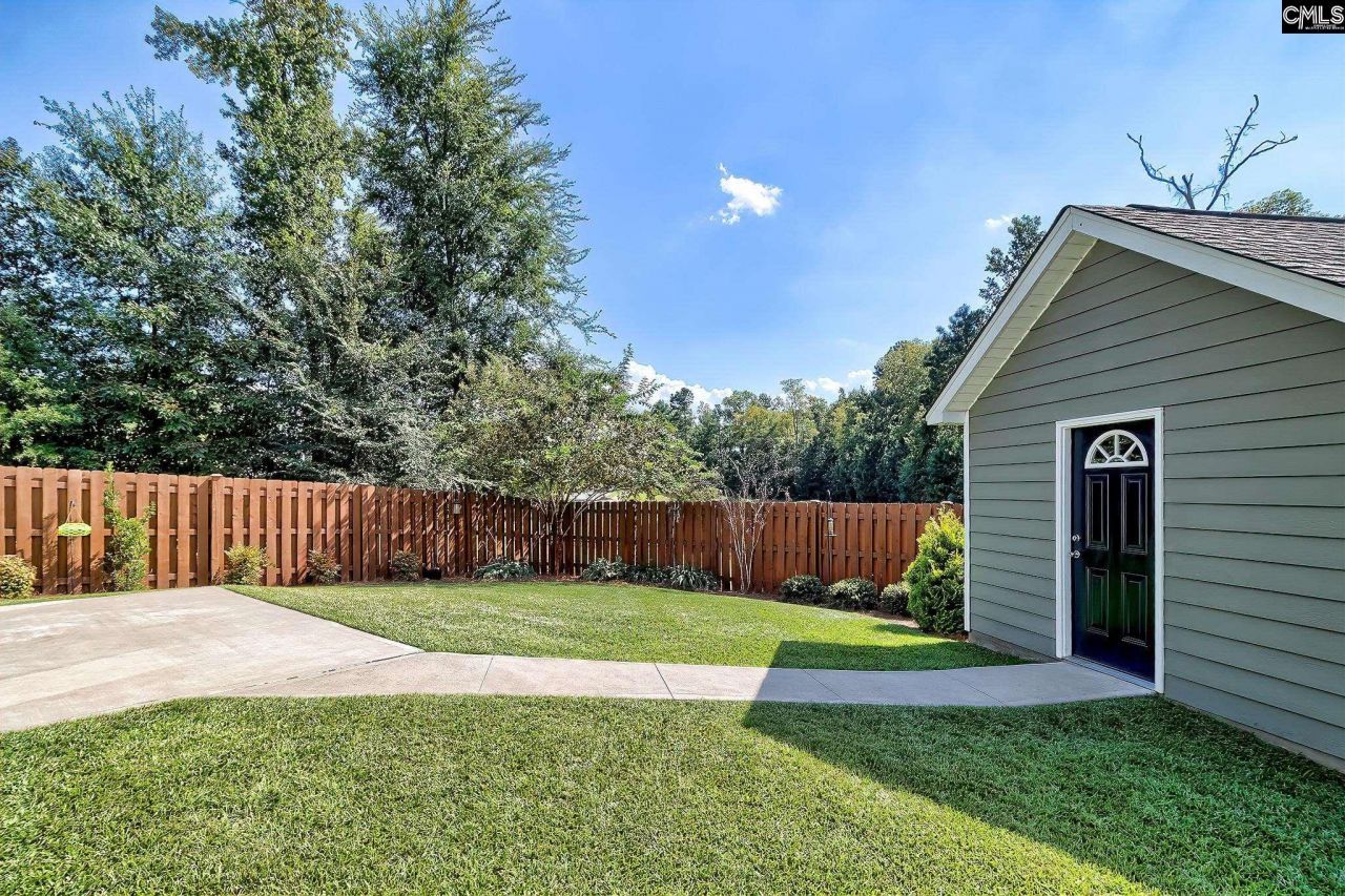 705 Ruskin Drive Photo 45