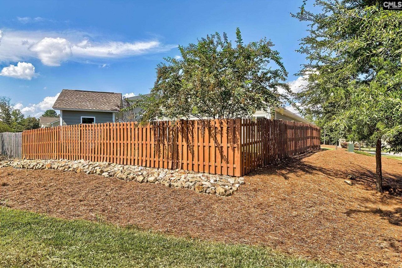 705 Ruskin Drive Photo 46