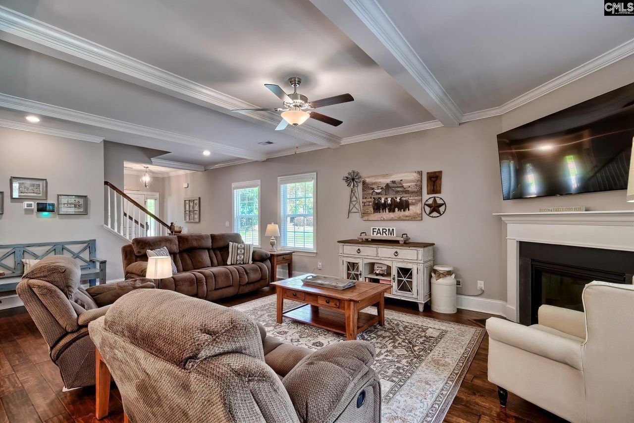 705 Ruskin Drive Photo 8