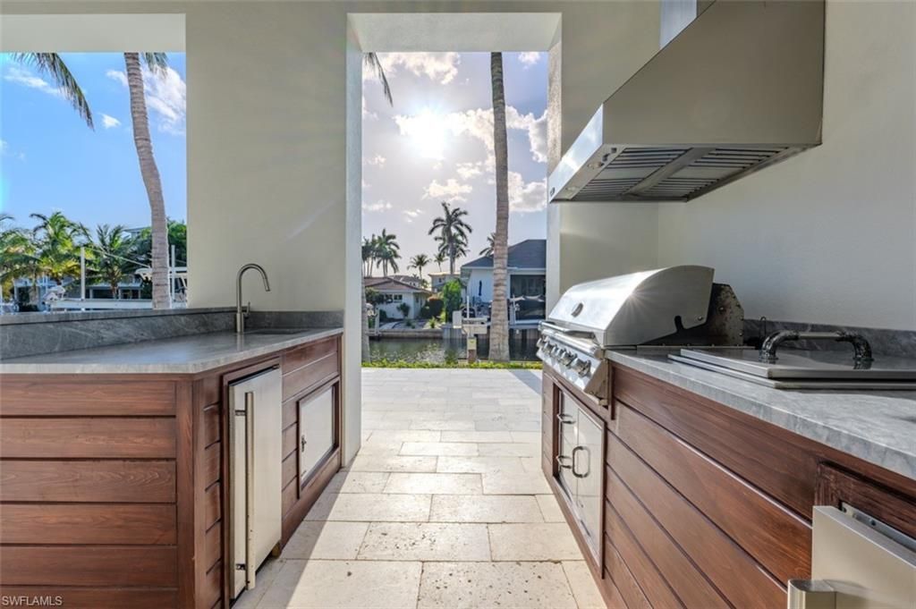 1880 Sandpiper St, Naples, FL 34102 Photo