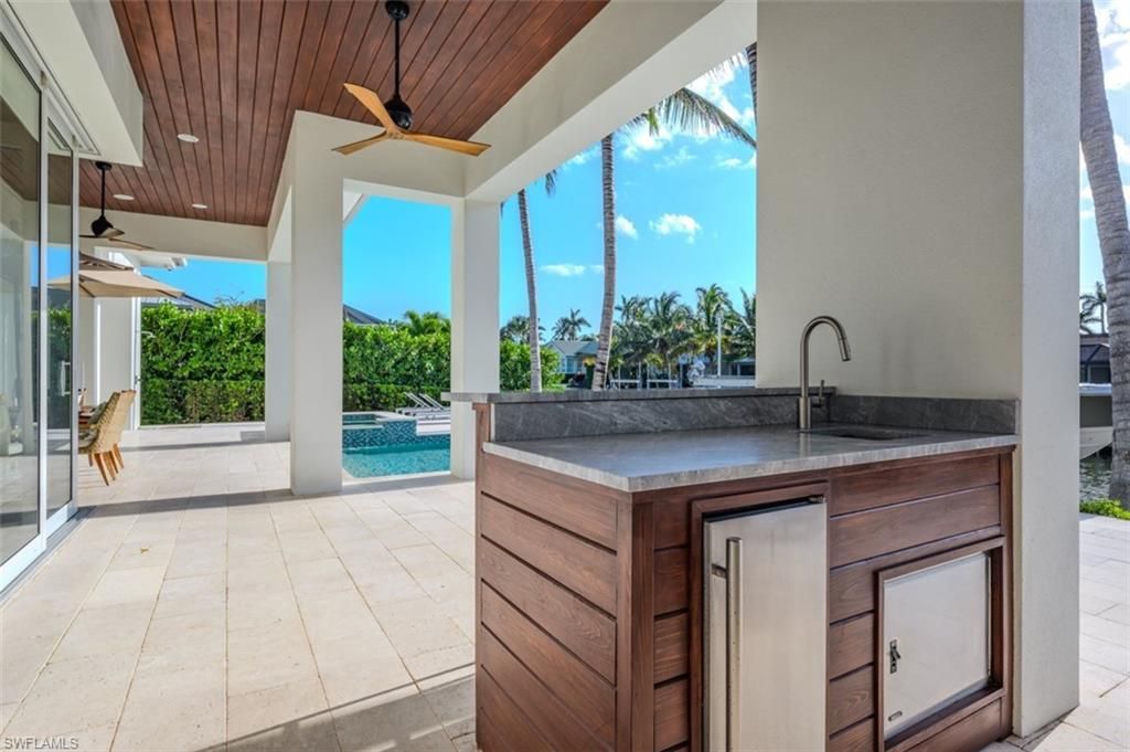 1880 Sandpiper St, Naples, FL 34102 Photo