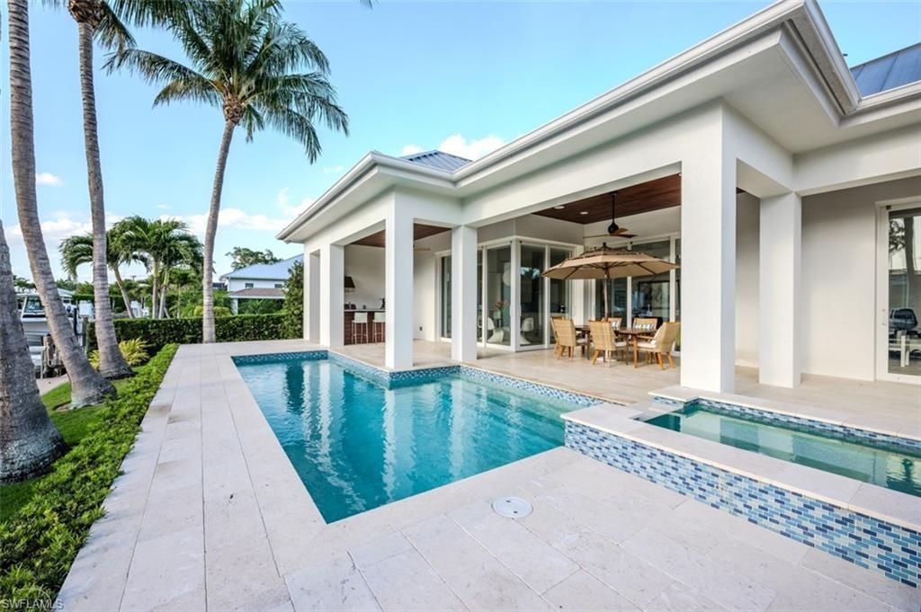 1880 Sandpiper St, Naples, FL 34102 Photo