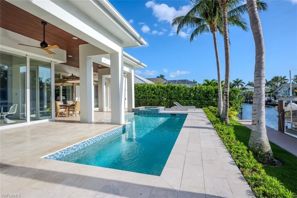 1880 Sandpiper St, Naples, FL 34102 Photo