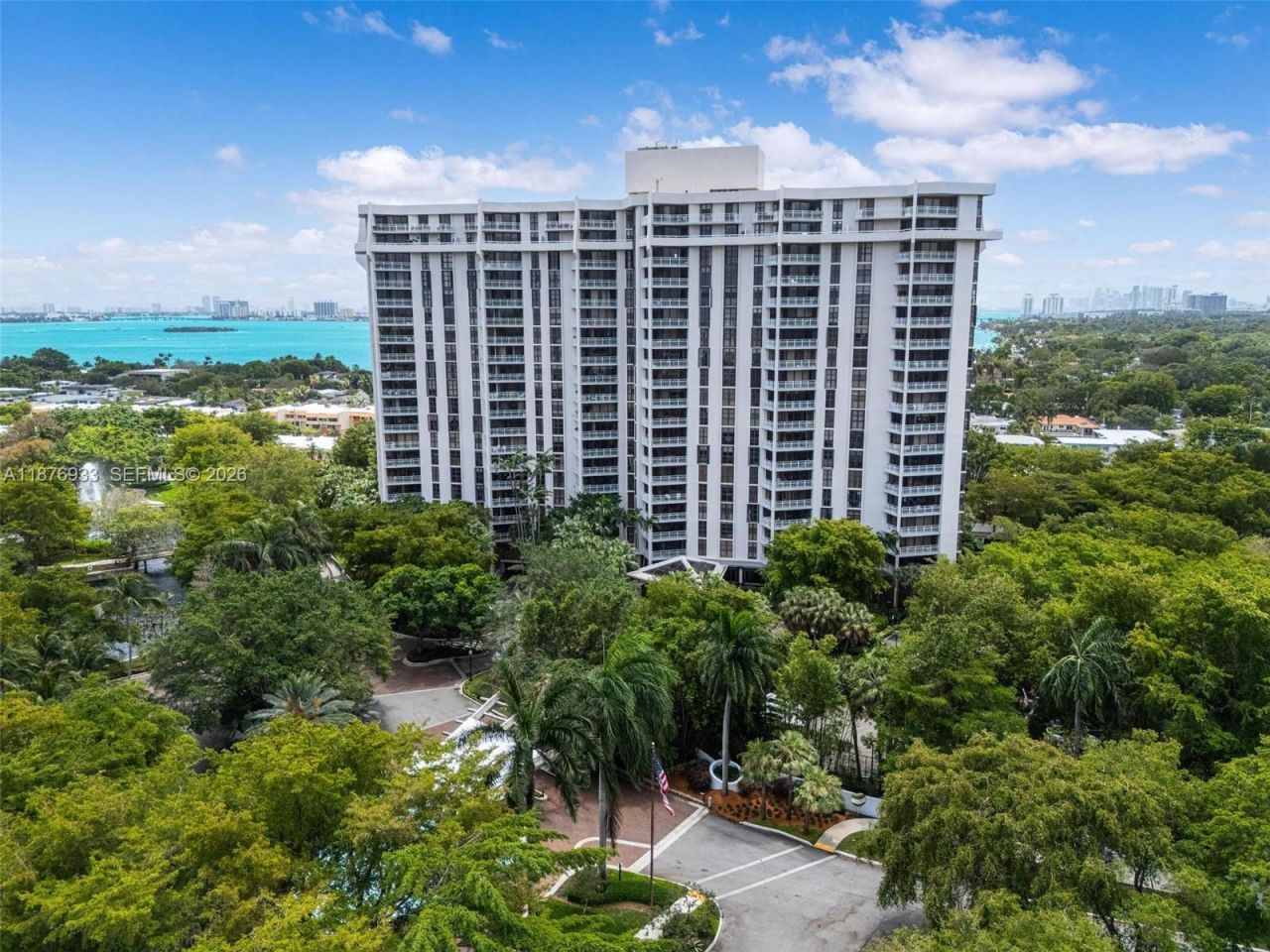 2000 Towerside Ter, Unit 1407, Miami, FL 33138 Photo