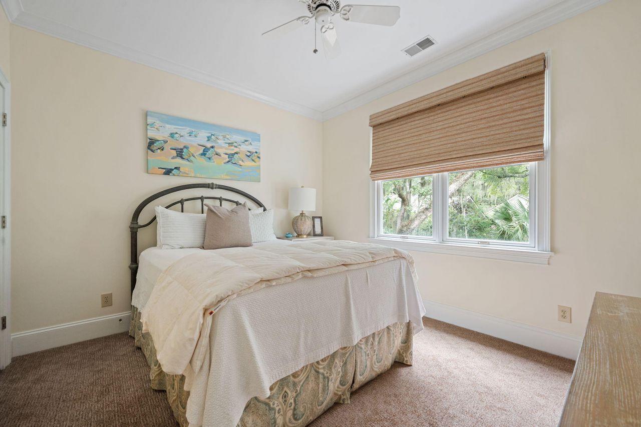 297 Saltmeadow Cove Photo 19