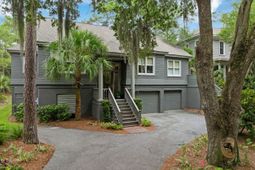 297 Saltmeadow Cove photo 4