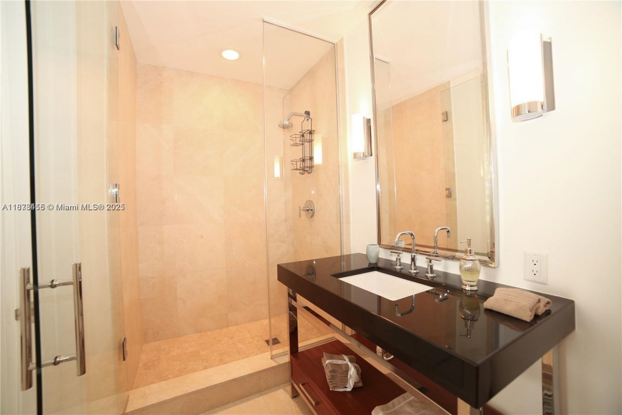 9705 Collins Ave, Unit 1204N, Bal Harbour, FL 33154 Photo