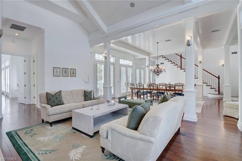 1551 Gulf Shore Blvd S, Naples, FL 34102 Photo