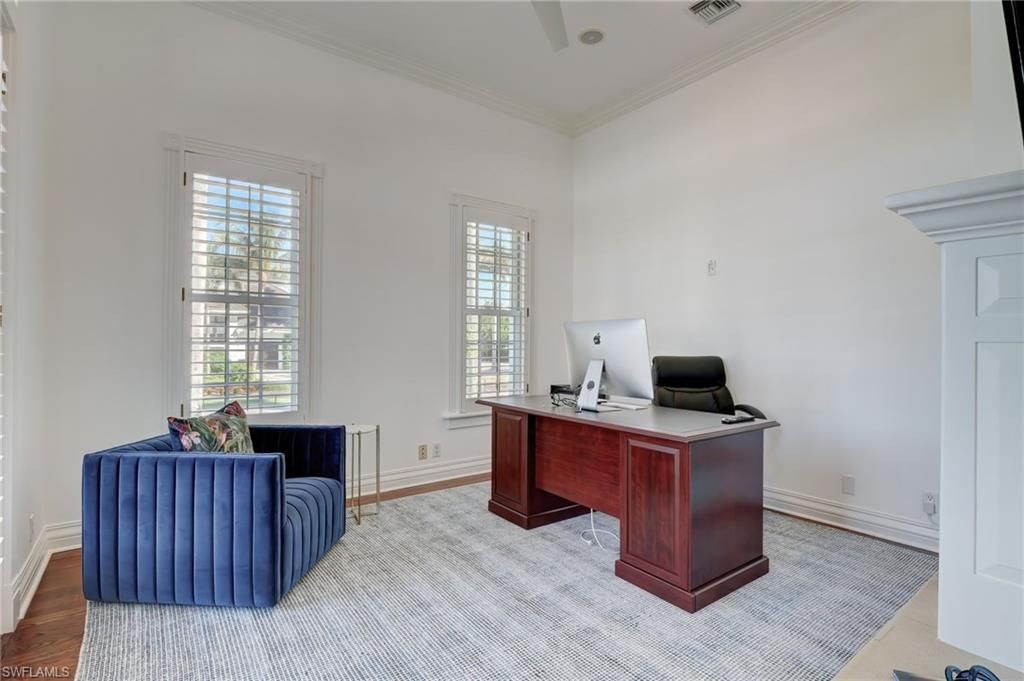 1551 Gulf Shore Blvd S, Naples, FL 34102 Photo