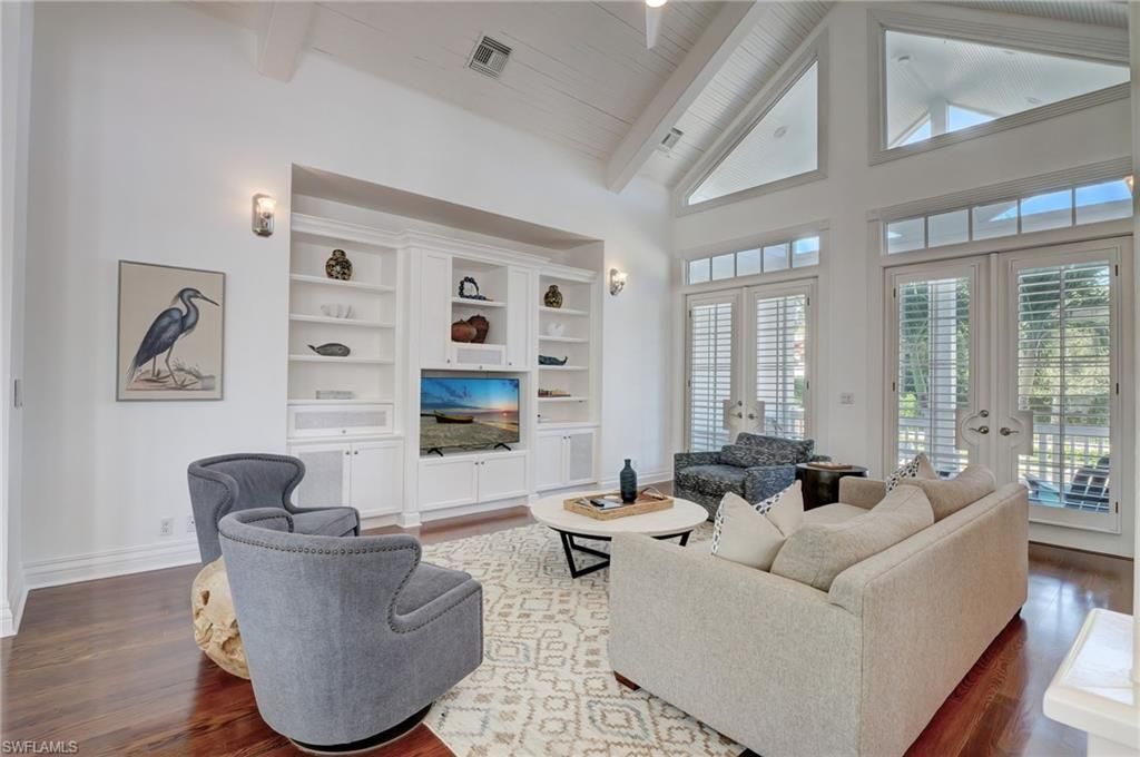 1551 Gulf Shore Blvd S, Naples, FL 34102 Photo