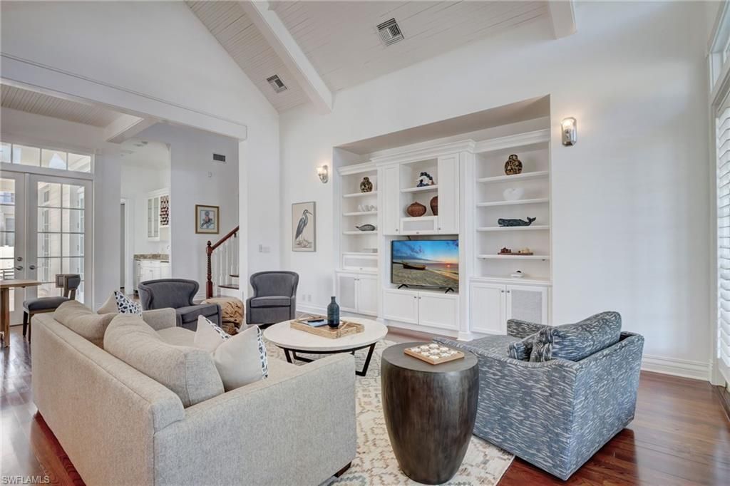 1551 Gulf Shore Blvd S, Naples, FL 34102 Photo